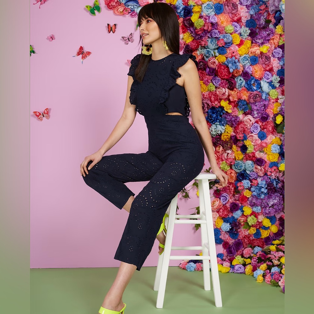New York & Company Eyelet Cutout Jumpsuit - NAVY, Size Large — Like New